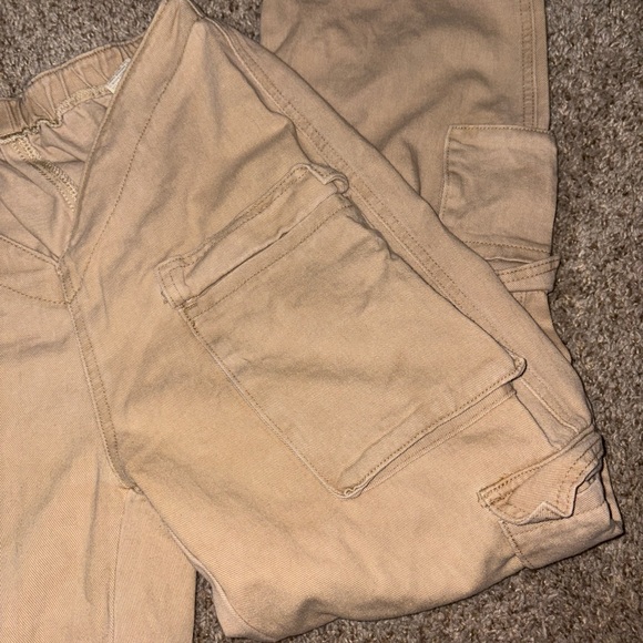 Beige Cargo Pants - Picture 4 of 5